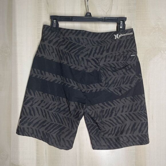 Hurley black and gray swim trunks board shorts, size 28 - Picture 12 of 14